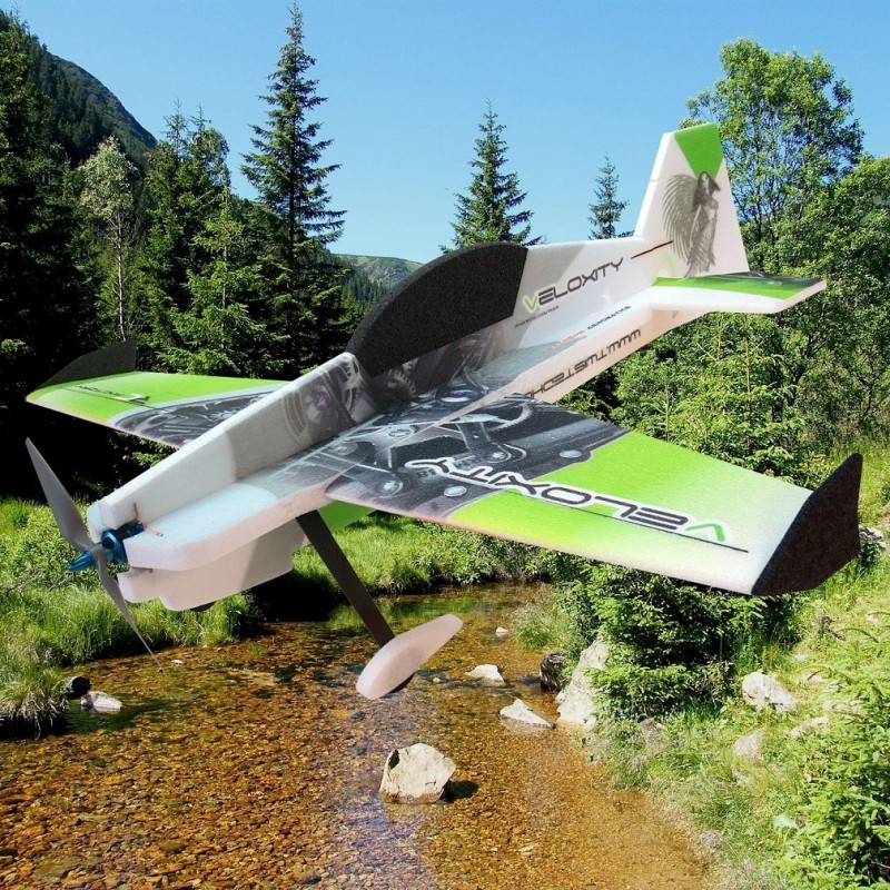 RC-Flugzeuge Kunstflug - RC-Flugzeug Factory Veloxity grün ca.1.07m - FLASH RC