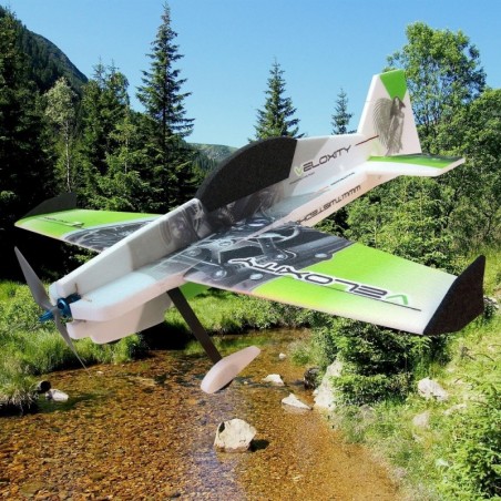 Avión acrobático RC - Avión RC Factory Veloxity Verde aprox.1.07m - FLASH RC