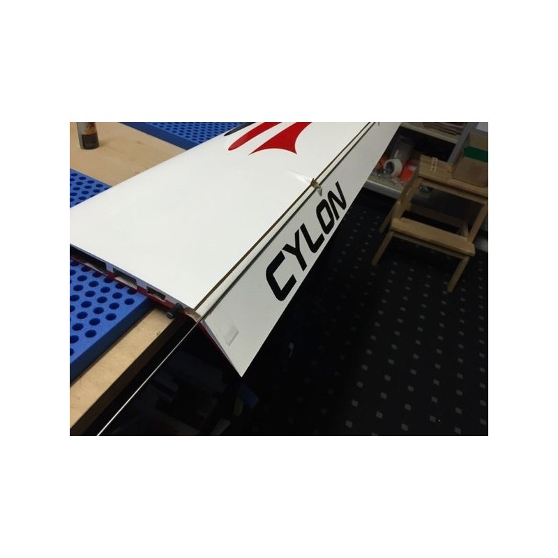 Planeurs RC - Cylon Full Carbon env.2.00m blanc/rouge & noir RCRCM - FLASH RC