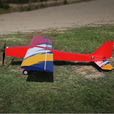Flugzeug OMPHOBBY Challenger Rot ca. 1,25m PNP- FLASHRC