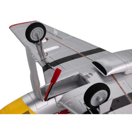 UMX P-51D Mustang "Detroit Miss" BNF Basic con AS3X y SAFE Select