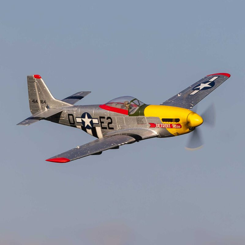 Flugzeug UMX P-51D Mustang "Detroit Miss" BNF Basic mit AS3X und SAFE Select