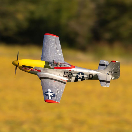 UMX P-51D Mustang "Detroit Miss" BNF Basic con AS3X e selezione SAFE