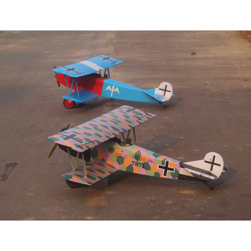 VQ Model Fokker D.VII .120 size EP-GP - Weiß und Schwarz- FLASH RC