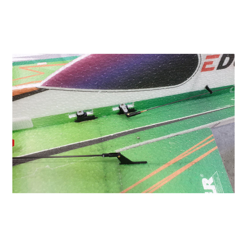 Avión Hacker modo Edge 540 V4.0 TOXIC Verde ARF aprox.0.84m