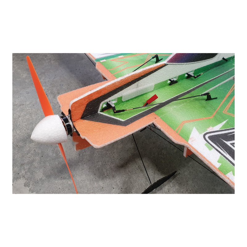 Avión Hacker modo Edge 540 V4.0 TOXIC Verde ARF aprox.0.84m