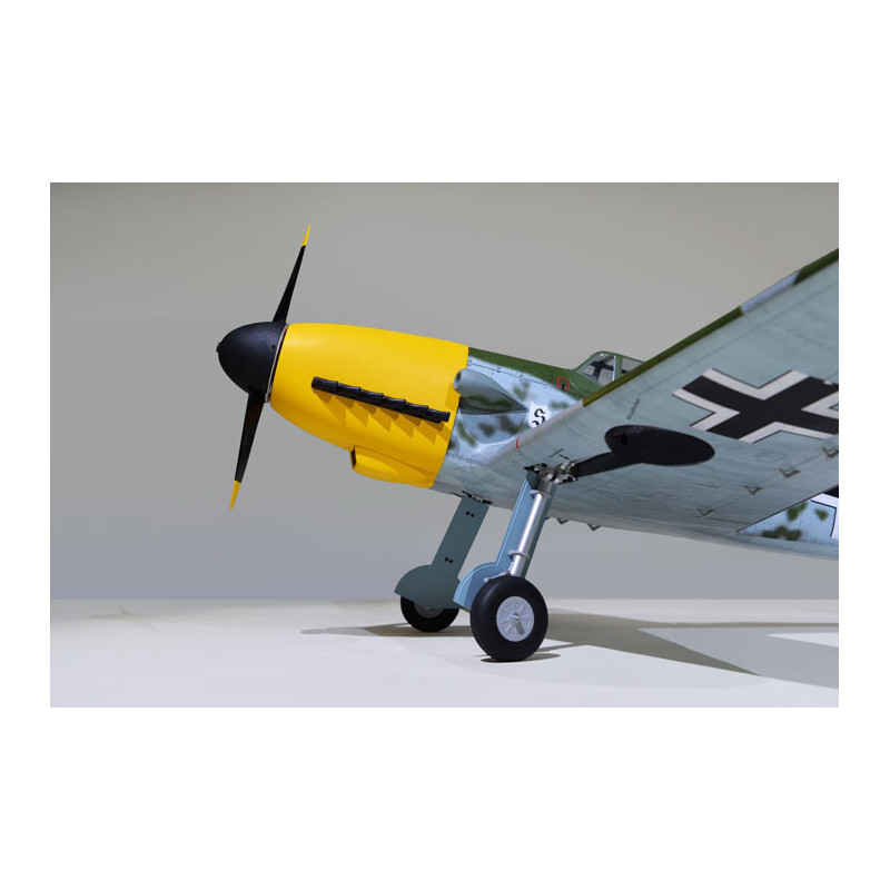Phoenix Model Aircraft - Messerschmitt Bf 109 1.82m con tren de aterrizaje eléctrico - FLASH RC