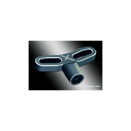 LLAVE PARA TUERCAS DE RUEDA DE 17 MM