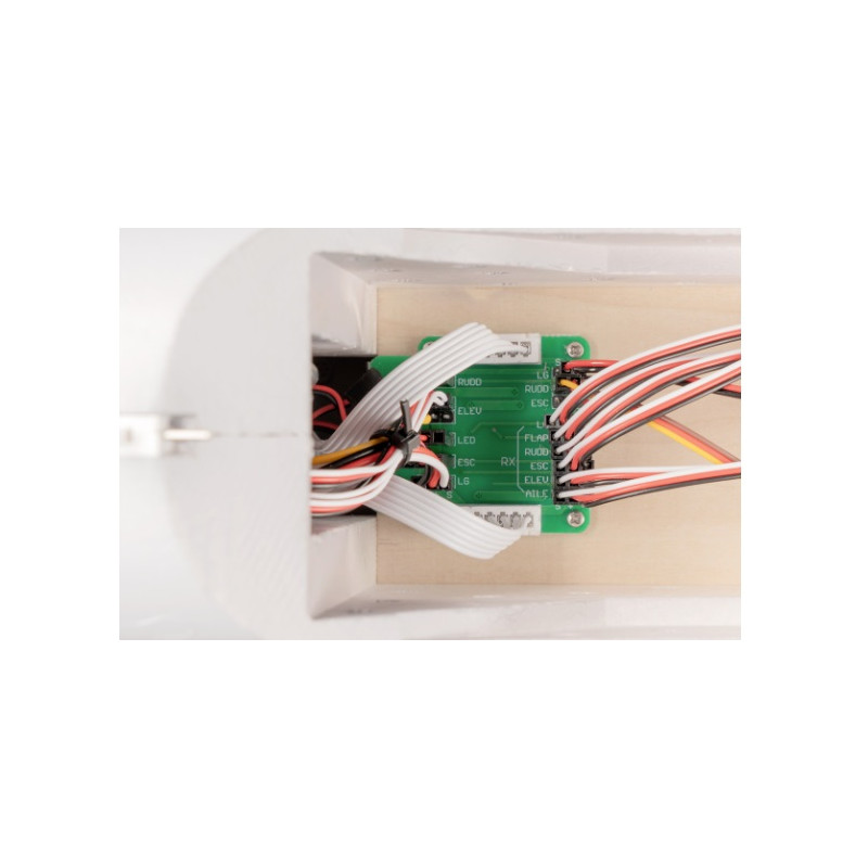 KAVAN L-39 Skyfox 1088mm bianco