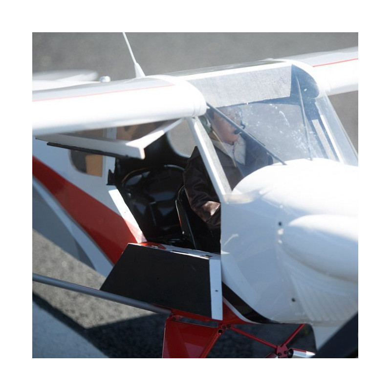 Avion CubCrafters XCub Hangar 9 - FLASHRC