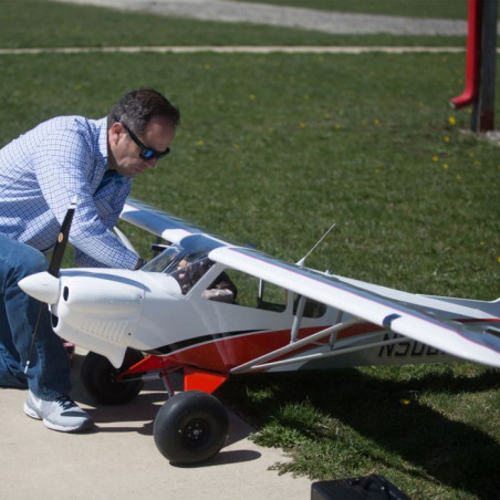 Avion CubCrafters XCub Hangar 9