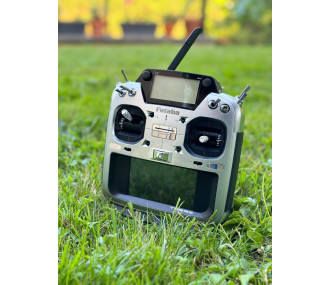 Radio FUTABA T26SZ + 3 Récepteur R7208SB ( 2 offert )