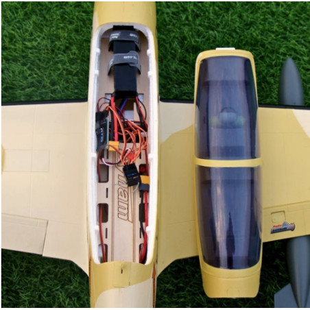 Avion Dynam EMB-312 Tucano 1250mm PNP