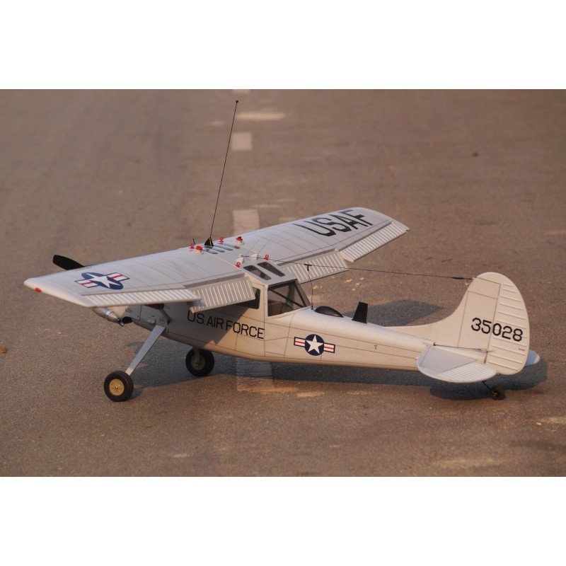 L-19 Birddog 55 taglia EP-GP (1,72m di apertura alare) versione argento - FLASH RC