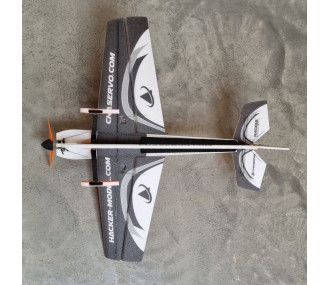 Avion Hacker model Cha-Zoom Action Jaune ARF env.1.00m 2