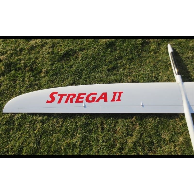 Planeadores RC - Strega 2 Full carbono aprox. 2.73m blanco y rojo RCRCM - FLASH RC