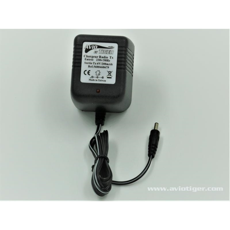 Wandladegeräte TX/RX - NiMh-Ladegerät für 6K, 8J, 10J, 14SG, 16SZ, 4PLS Futaba - FLASH RC
