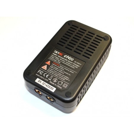 Cargadores - Cargador eN20 4-8 NiCd/NiMh 20W 220V Sky-Rc - FLASH RC