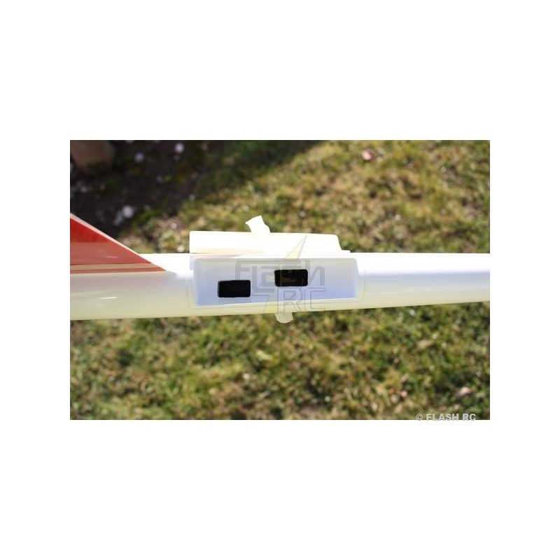Motoplaneurs RC - E-Typhoon Full Carbon 2.00m blanc & rouge RCRCM - FLASH RC