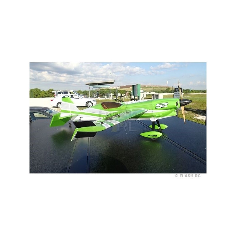 RC-Kunstflugzeuge - Precision Aerobatics XR 52 V2 grün ARF ca.1.32m - FLASH RC