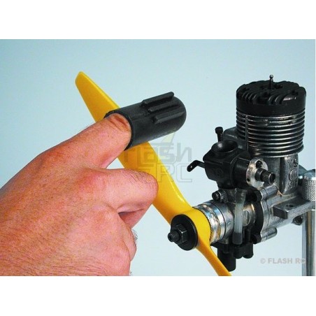 Motor starting - Finger protection for heat engine KAVAN - FLASH RC