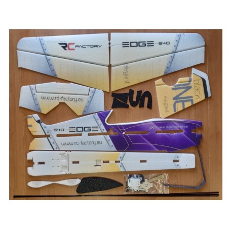 Avion RC Factory Edge540 V3 Violet env.1.00m - FLASH RC